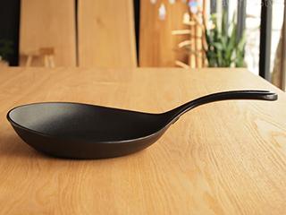 Japanese cast iron frying pan – AKAZUKI